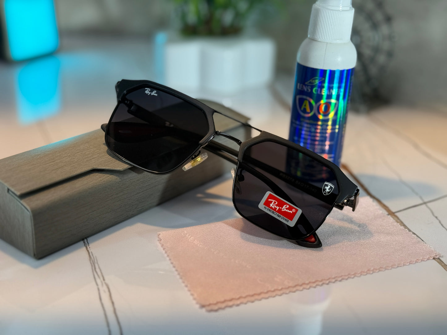 🏎️✨ Luxury Meets Performance – Ferrari × Ray-Ban Limited Edition 😎