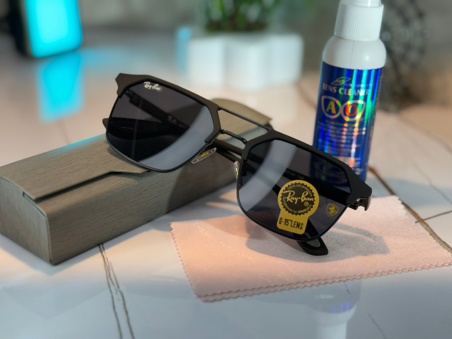 🏎️✨ Luxury Meets Performance – Ferrari × Ray-Ban Limited Edition 😎